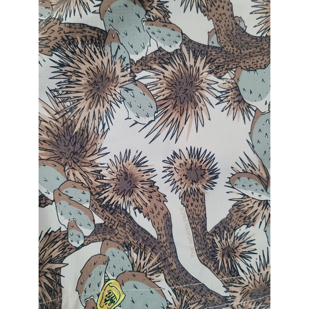 The North Face Women's Desert Cactus Print Hiking Trail Shorts Size Large - Picture 6 of 12
